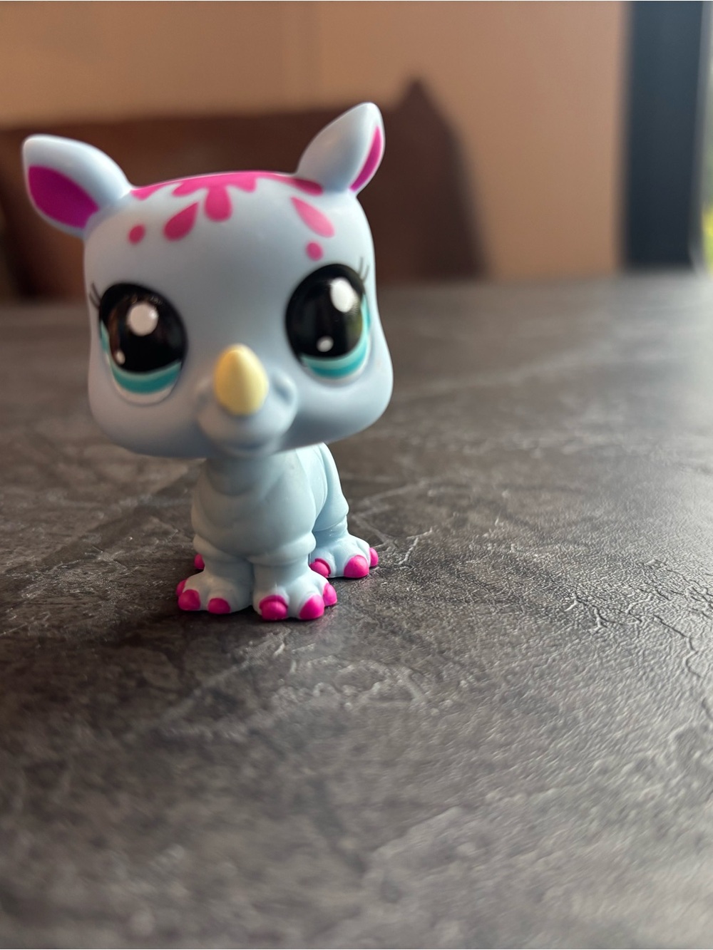 Littlest pet shop rhino toy:collectible
